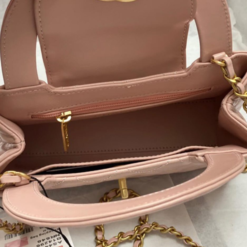 Ch*el kelly bag