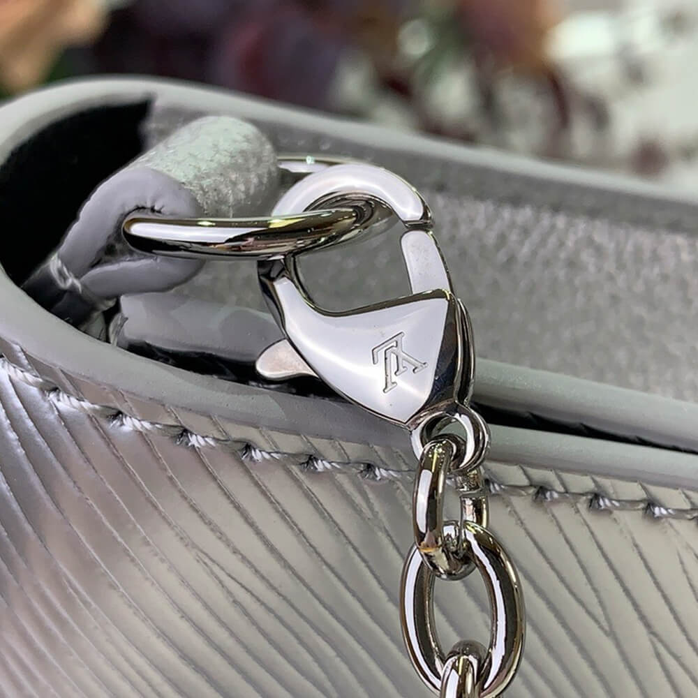 lv pochette L**ise